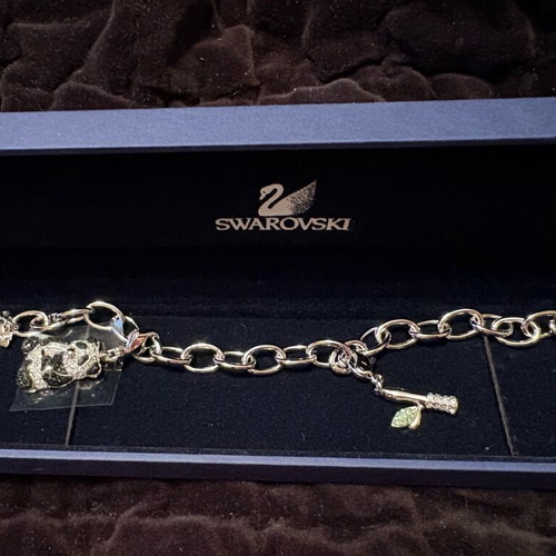Swarovski bracelet with panda and eucalyptus leaf, new