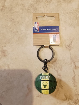 Μπρελόκ Milwaukee Bucks καινούριο