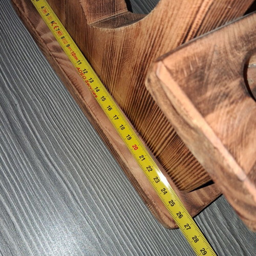 Wooden decorative tealight holder with heart design, like new