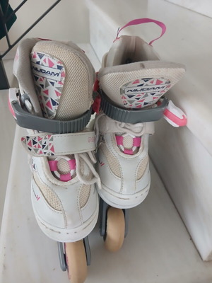 Rollers adjustable size 30-33 used for girls