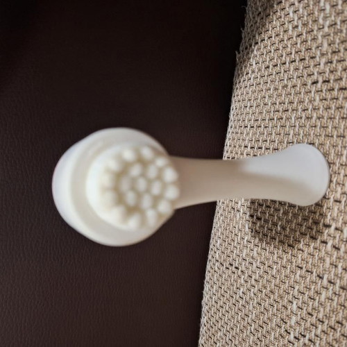 Facial cleansing brush new, multifunctional silicone and soft