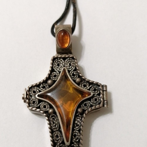 Vintage filigree opening cross from 925 silver, amber and ebony new