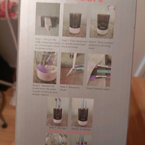 Makeup Brush Cleaner like new with box