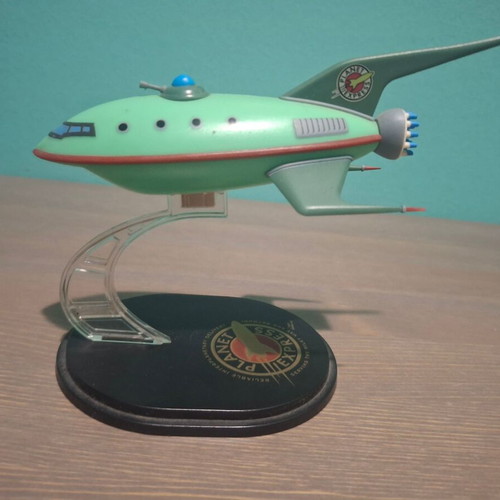 Futurama Planet Express Ship collectible figure like new