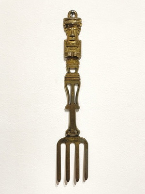 Vintage Aztec decorations like new, brass spoon and fork