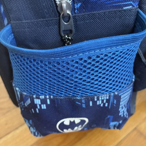 Batman kindergarten trolley bag with glow-in-the-dark details
