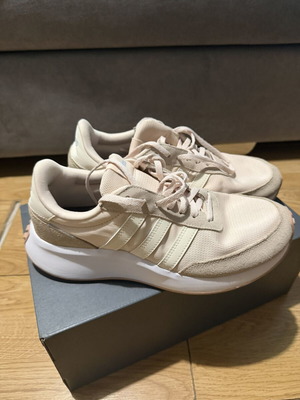 Adidas Run 70s women's sneakers, salmon