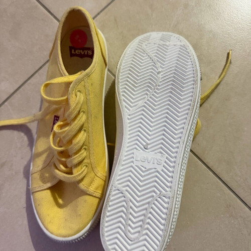 Lee sneakers new, size 38, yellow