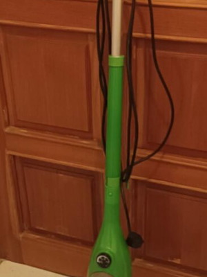 Steam Cleaner like new for chemical-free cleaning
