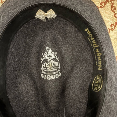 Men's wool hat for winter Large like new