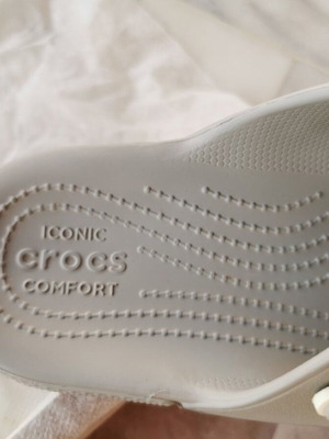 Γυναικείες παντόφλες Crocs σαν καινούργιες, με διπλό λουράκι, μέγεθος 37, γκρι ανοιχτό