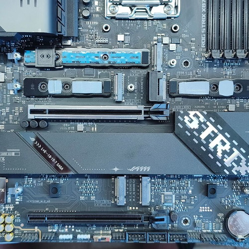 ASUS ROG STRIX X870E-E Gaming WiFi7 R2 USB-C Motherboard