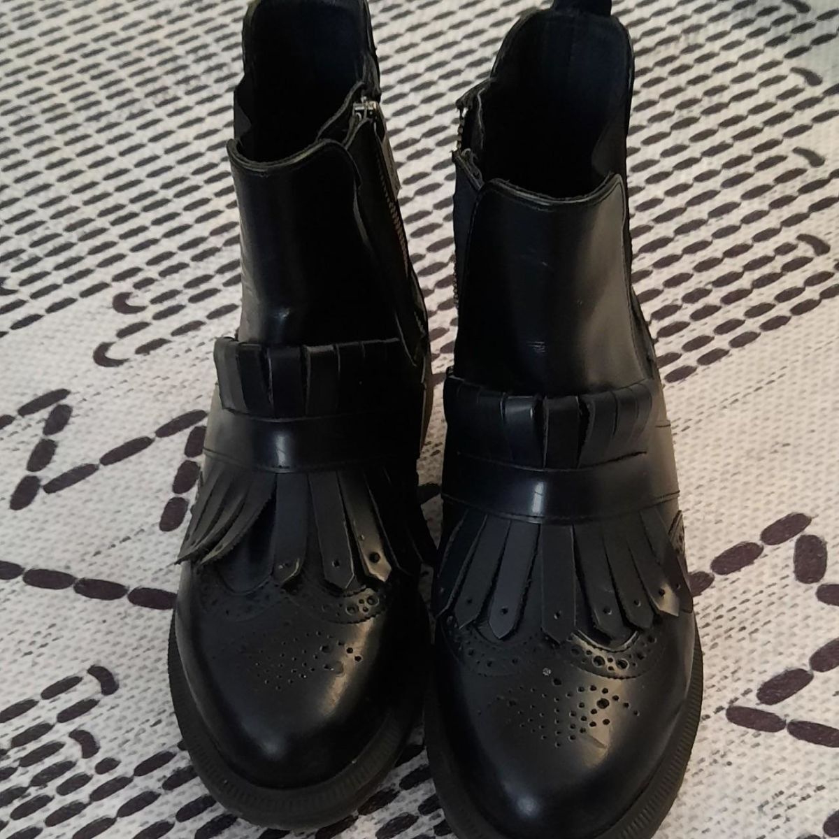 Tina polished clearance smooth dr martens