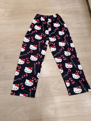 Μπιτζάμα μαύρη σαν καινούργια, μέγεθος M