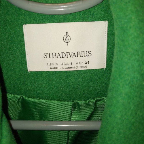 Stradivarius green coat like new