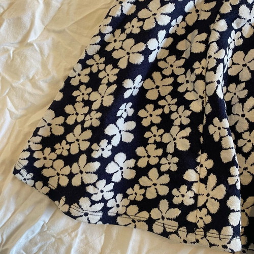 Skater skirt with floral pattern H&M in very good condition
