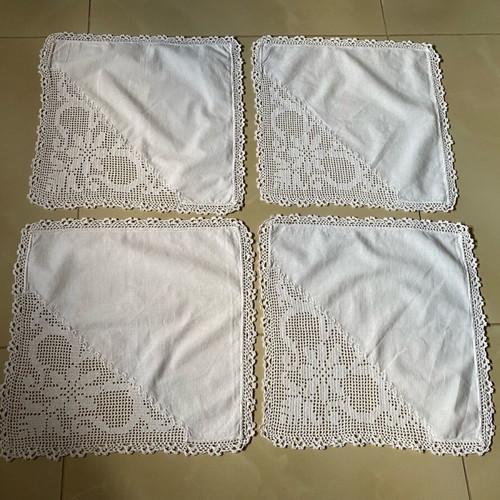 Handmade placemats like new, size 32x32