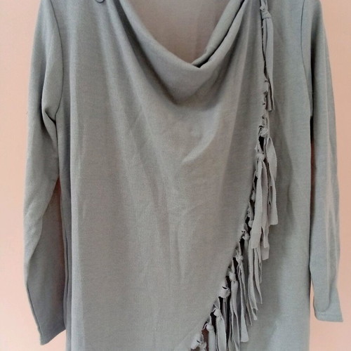 Women's cardigan new, size medium, gray