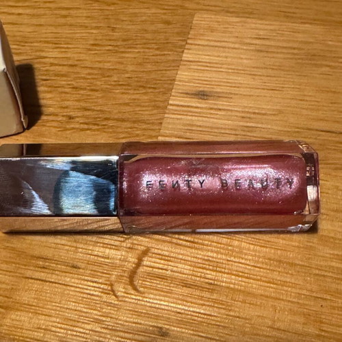 Fenty Gloss Bomb Fussy 02 new