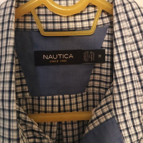 Nautica men's shirt size M like new, white and blue