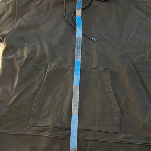 Zara short-sleeve sweatshirt used, black, size L with kangaroo pocket