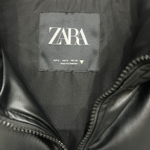 Zara faux leather vest short like new, black