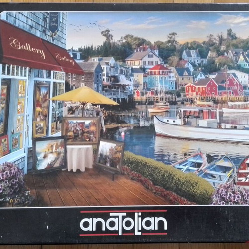 Various puzzles used in excellent condition