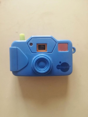 Small camera with photo like new