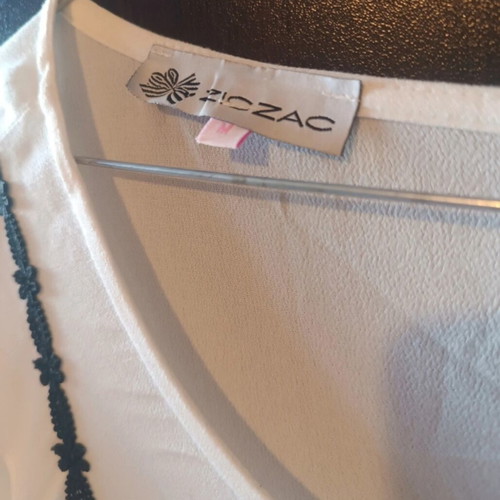 Zic Zac boho blouse M white with black lace details