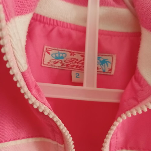 Windbreaker jacket for 2-year-old girl like new