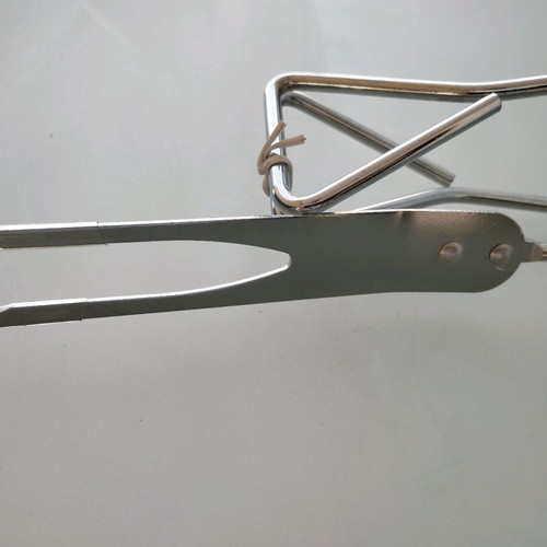 BBQ tool set of 2 with wooden handles and non-slip grips, new
