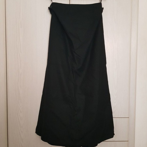 Burberry skirt black, size S-M, unused
