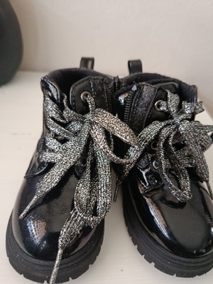 Saxo Blues Girl Boots Size 22 New