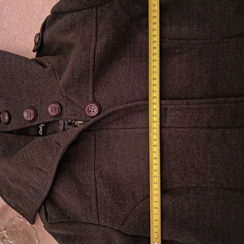 Gray Medium Coat Like New With Large Collar