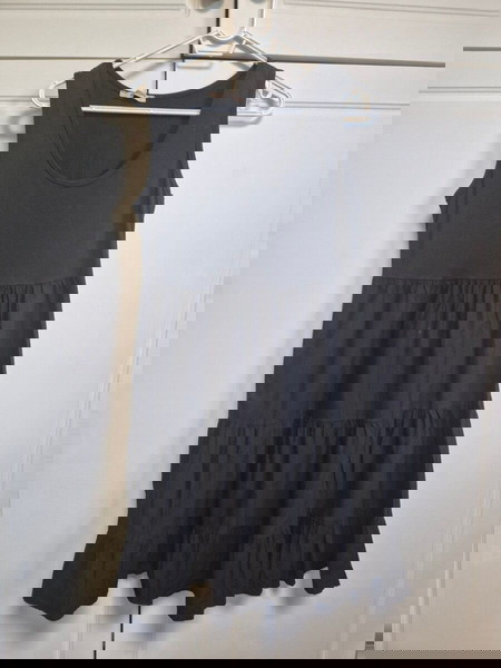 Attrattivo μαύρο φόρεμα one size