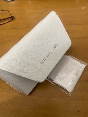 Michael Kors glasses case like new, white with Saffiano texture