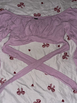 Shein Lilac Pink Crop Top with Long Sleeves and Waist Tie size M like new