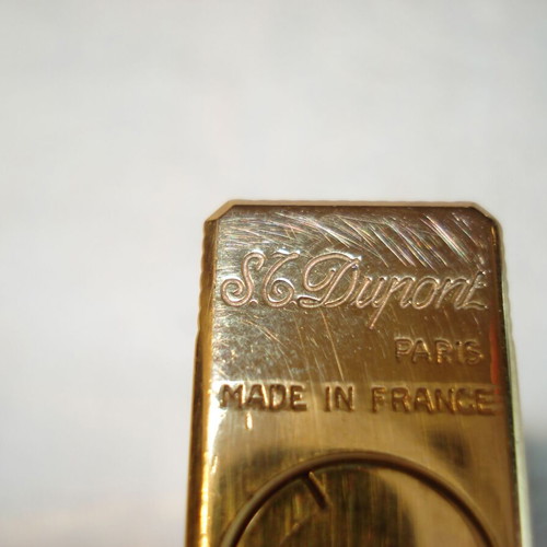 S.T. Dupont Laque De Chine lighter used, gold plated collectible