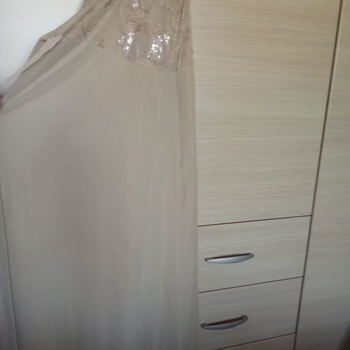 BSB long dress like new, size 38, sand color