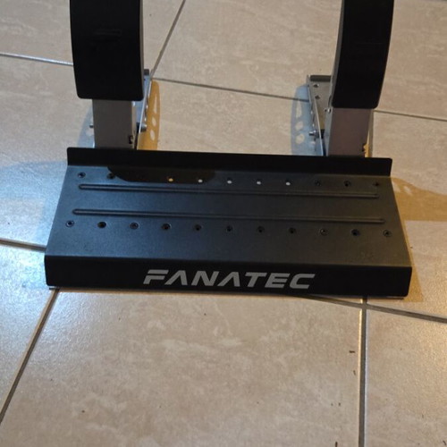 Fanatec pedals like new for Sony