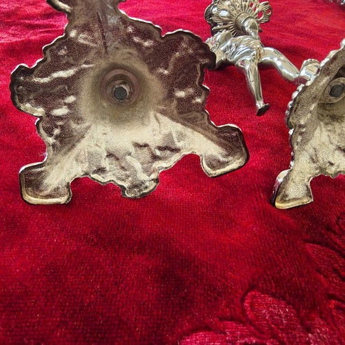Vintage cherubs metal candlesticks pair, excellent condition
