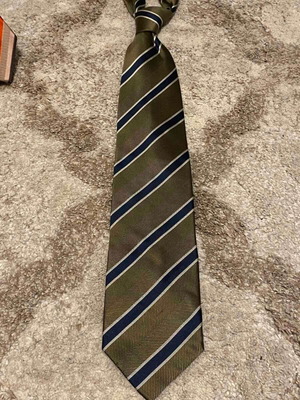 Tie No 103 used, black and green
