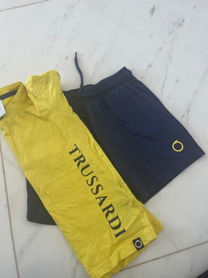 Trussardi μακό σετ μεταχειρισμένο, νούμερο 6, εύκολοφορετο