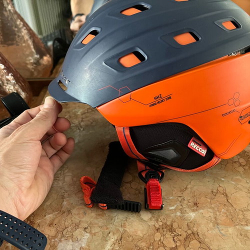 Cairn Ski Helmet Adult Size 56-58 cm Like New