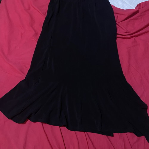 Skirt like new, black, size XL 42 14