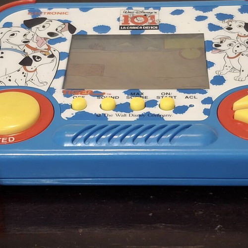 Tiger Electronics Disney 101 Dalmatians LCD Handheld Game used, 1990 vintage