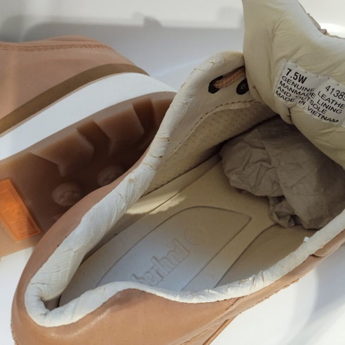 Timberland leather shoes, size EU 38.5, tan