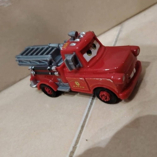 Disney Pixar Cars Fire and Rescue Mater plastic used