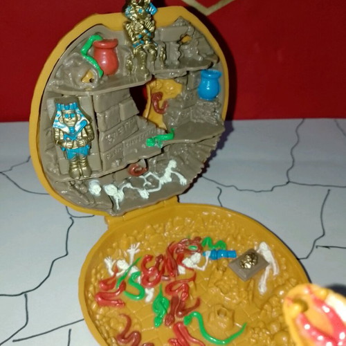 Mighty Max Conquers the Palace of Poison shell like new