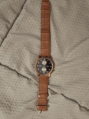 Thebez Quartz T881 wristwatch like new with brown leather strap